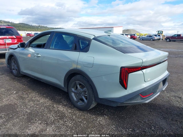 KIA K4 Lxs 2025 3KPFT4DE9SE116788 Image 3