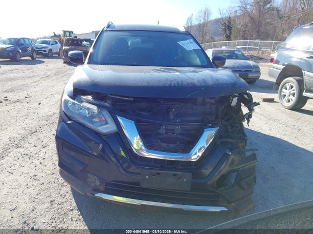 Продаж на аукціоні авто 2018 Nissan Rogue Sv, vin: KNMAT2MV2JP592698, номер лоту: 44541949