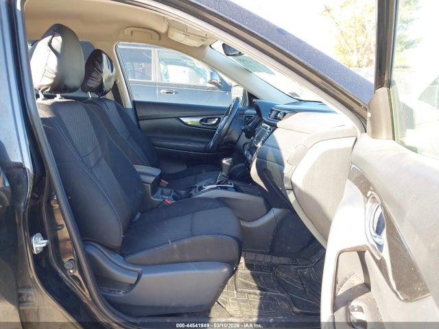 Продаж на аукціоні авто 2018 Nissan Rogue Sv, vin: KNMAT2MV2JP592698, номер лоту: 44541949