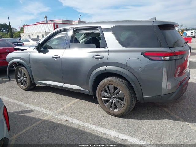 5N1DR3AC6NC215465 Nissan Pathfinder S 4wd