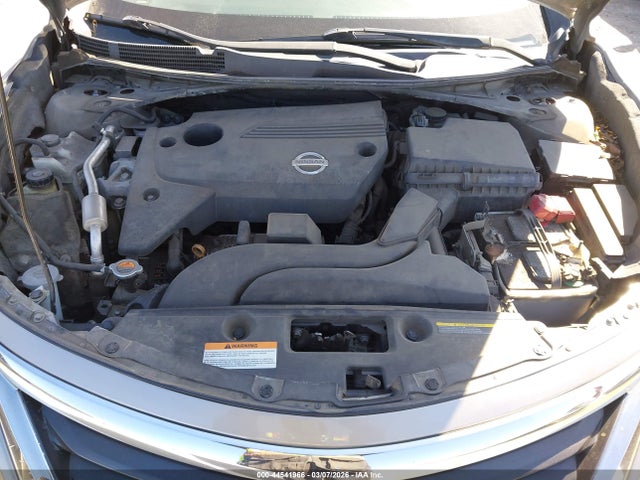 Nissan Altima 2.5 S 2015 1N4AL3AP2FC100381 Image 10
