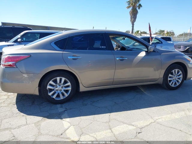 Nissan Altima 2.5 S 2015 1N4AL3AP2FC100381 Image 13