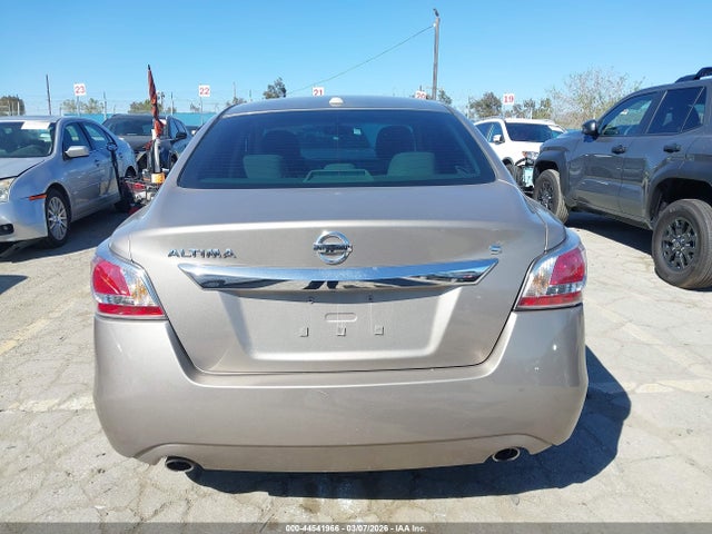 Nissan Altima 2.5 S 2015 1N4AL3AP2FC100381 Image 16