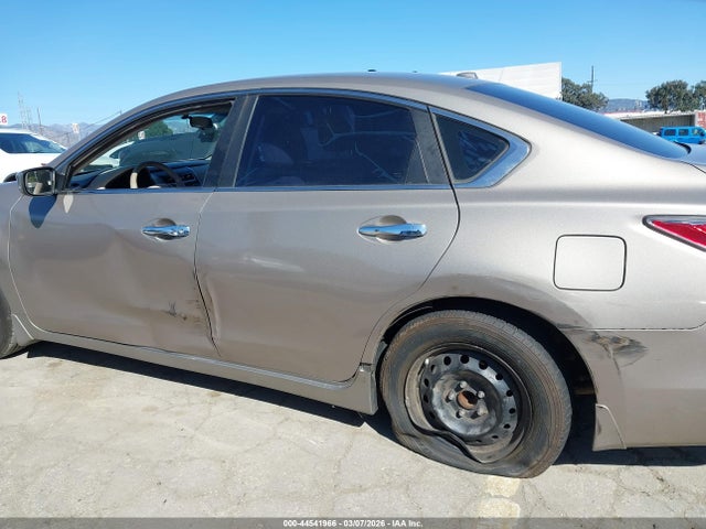 Nissan Altima 2.5 S 2015 1N4AL3AP2FC100381 Image 6