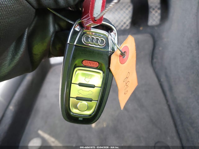 2011 AUDI A8 L WAURVAFD6BN027053 Photo 10