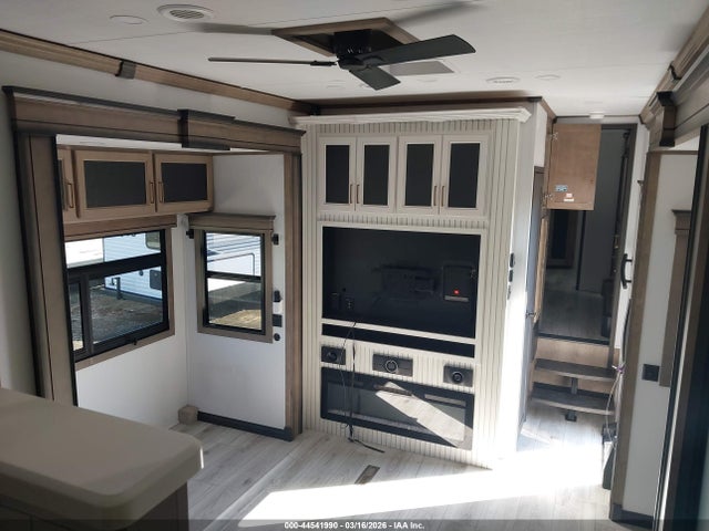 4YDFM0U22S4700573 Keystone Rv Other