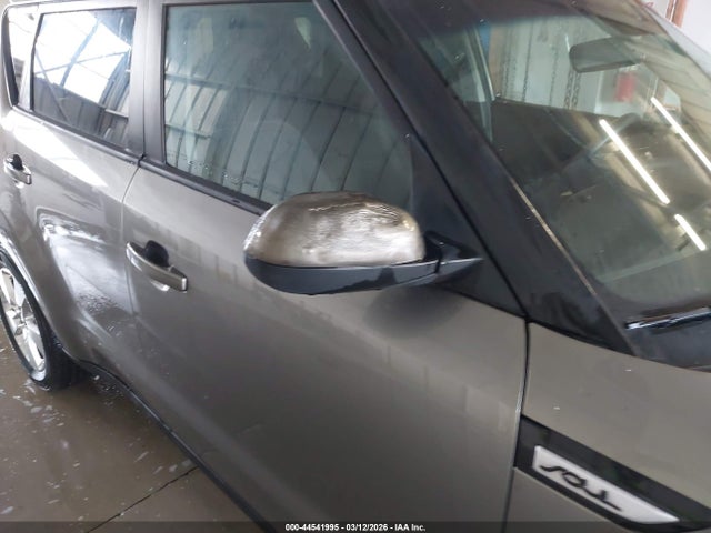 44541995 :رقم المزاد ، KNDJN2A23H7465571 vin ، 2017 Kia Soul مزاد بيع