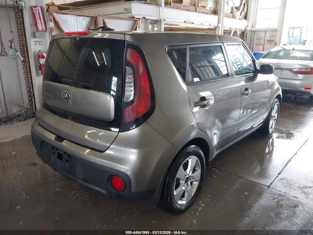 44541995 :رقم المزاد ، KNDJN2A23H7465571 vin ، 2017 Kia Soul مزاد بيع