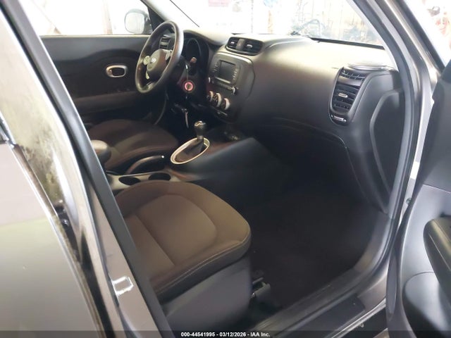 44541995 :رقم المزاد ، KNDJN2A23H7465571 vin ، 2017 Kia Soul مزاد بيع
