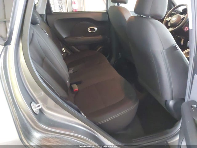 44541995 :رقم المزاد ، KNDJN2A23H7465571 vin ، 2017 Kia Soul مزاد بيع