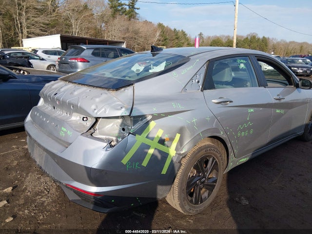 44542020 :رقم المزاد ، 5NPLS4AG5NH075085 vin ، 2022 Hyundai Elantra Sel مزاد بيع