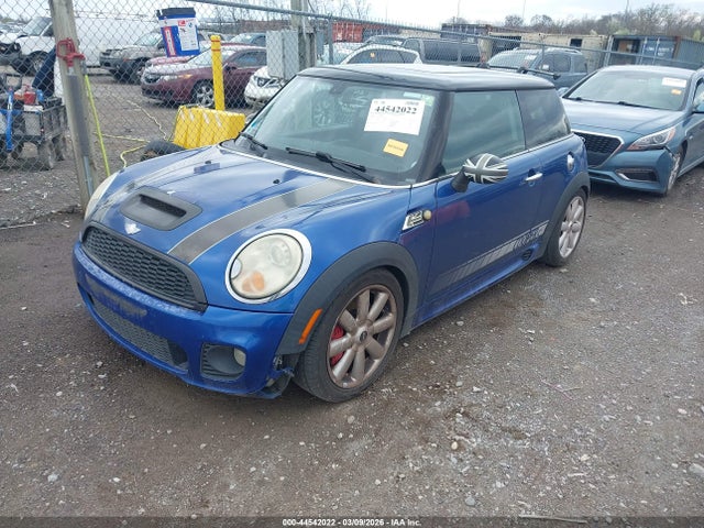 2008 MINI COOPER S WMWMF73508TV36759 Photo 1