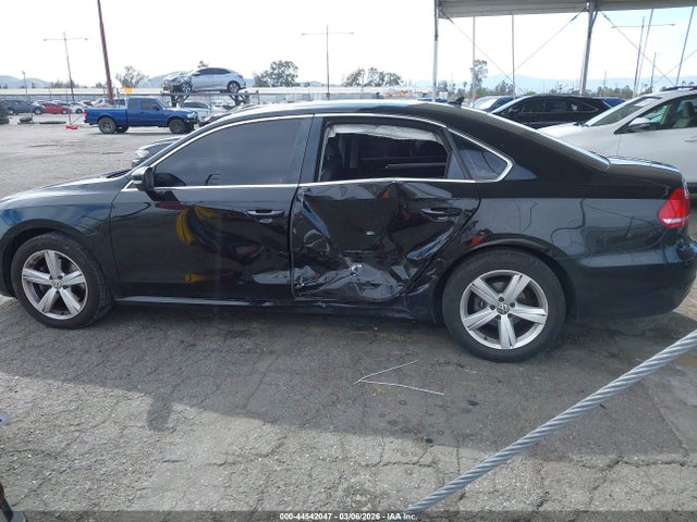 Volkswagen Passat 1.8t Se 2014 1VWBT7A30EC034444 Image 14