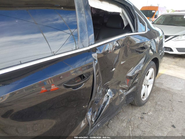 Volkswagen Passat 1.8t Se 2014 1VWBT7A30EC034444 Image 6