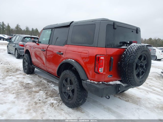 2024 Ford Bronco Black Diamond მანქანა იყიდება აუქციონზე, vin: 1FMDE1BH5RLA21459, აუქციონის ნომერი: 44542051