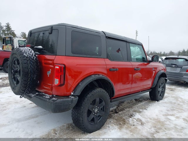2024 Ford Bronco Black Diamond მანქანა იყიდება აუქციონზე, vin: 1FMDE1BH5RLA21459, აუქციონის ნომერი: 44542051