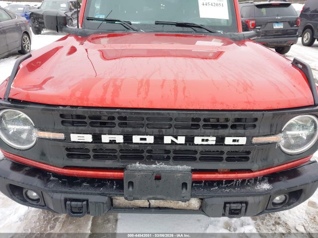 2024 Ford Bronco Black Diamond მანქანა იყიდება აუქციონზე, vin: 1FMDE1BH5RLA21459, აუქციონის ნომერი: 44542051