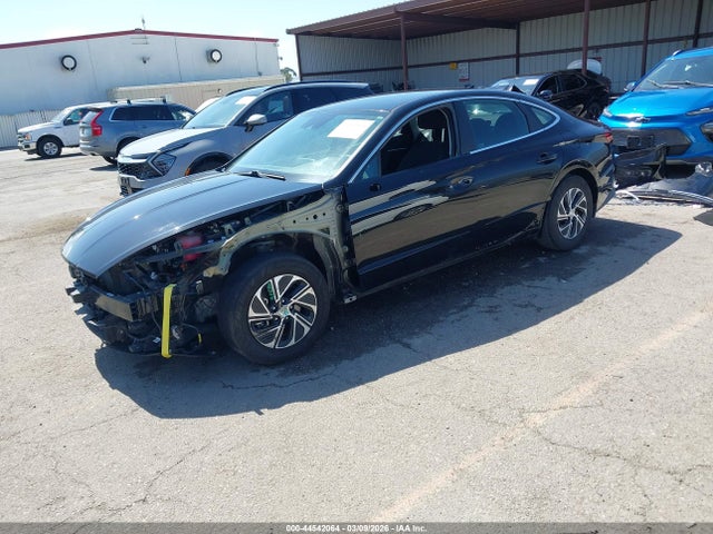 KMHL24JJ5MA035943 Hyundai Sonata Blue