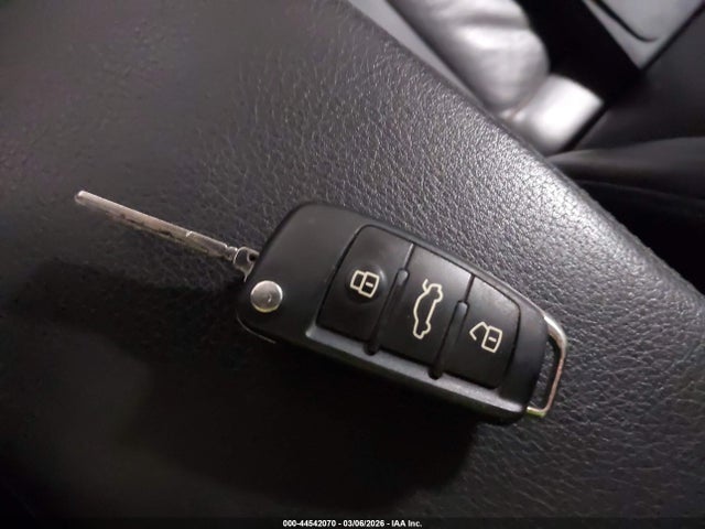 44542070 :رقم المزاد ، WAUKGAFBXBN058476 vin ، 2011 Audi A6 3.0 Premium مزاد بيع