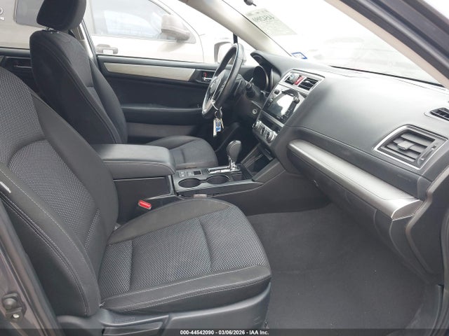 Subaru Outback 2.5i Premium 2017 4S4BSACC0H3401925 Image 5