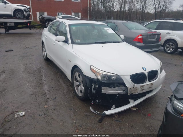 2007 Bmw 530xi მანქანა იყიდება აუქციონზე, vin: WBANF73537CU26453, აუქციონის ნომერი: 44542119