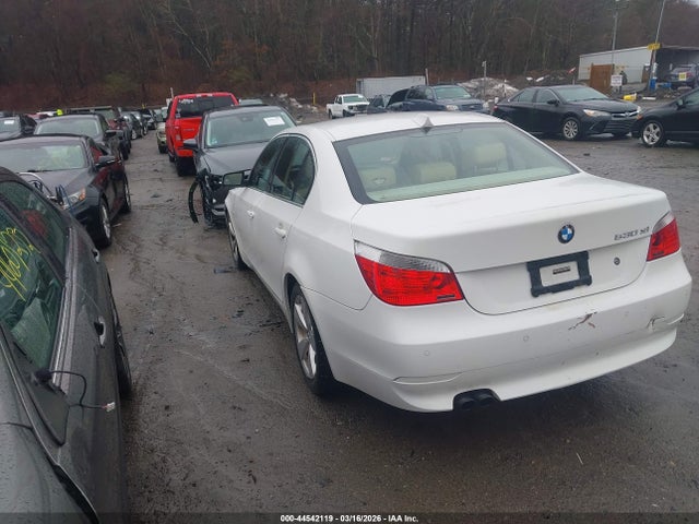 2007 Bmw 530xi მანქანა იყიდება აუქციონზე, vin: WBANF73537CU26453, აუქციონის ნომერი: 44542119