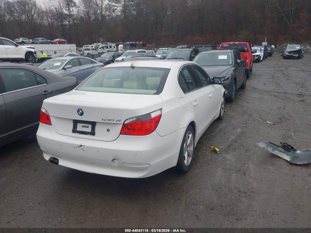 2007 Bmw 530xi მანქანა იყიდება აუქციონზე, vin: WBANF73537CU26453, აუქციონის ნომერი: 44542119