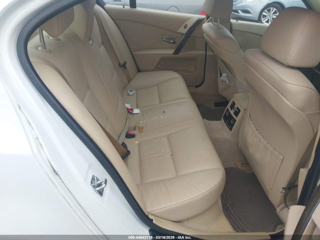 2007 Bmw 530xi მანქანა იყიდება აუქციონზე, vin: WBANF73537CU26453, აუქციონის ნომერი: 44542119