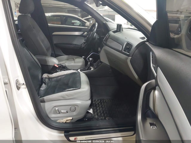 2018 Audi Q3 2.0t Premium/2.0t Sport Premium მანქანა იყიდება აუქციონზე, vin: WA1JCCFS1JR033327, აუქციონის ნომერი: 44542166