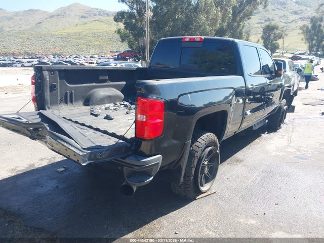 1GC1KWEY7JF195254 Chevrolet Silverado 2500hd Ltz