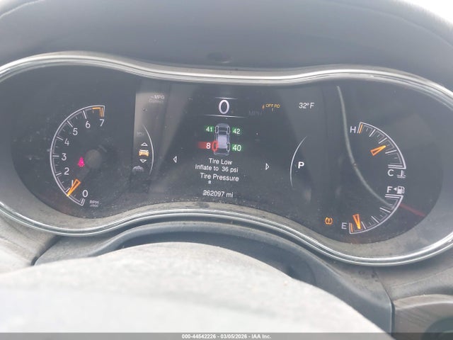 1C4RJFCG6EC369760 Jeep Grand Cherokee Overland