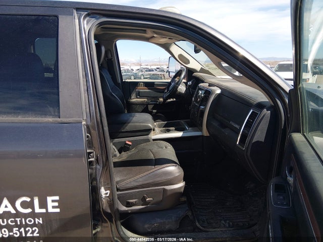 44542235 :رقم المزاد ، 3C63RRJL0HG546361 vin ، 2017 Ram 3500 Laramie  4x4 8' Box مزاد بيع