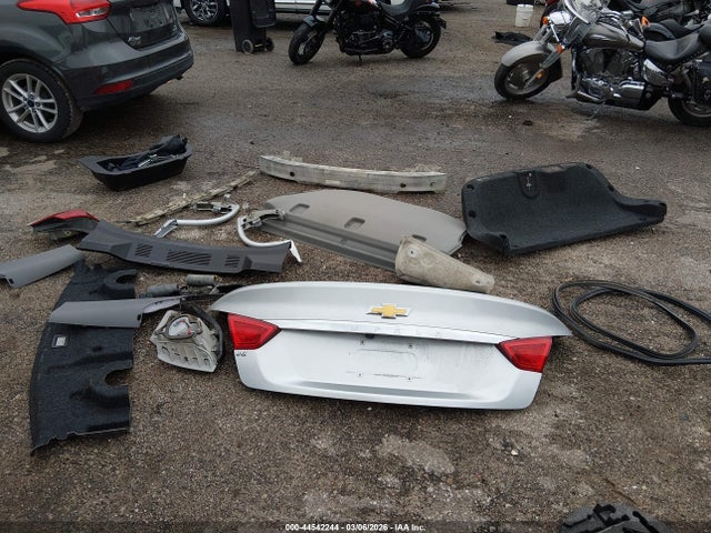 Chevrolet IMPALA LS 2018 2G11Z5S33J9114850 Image 12