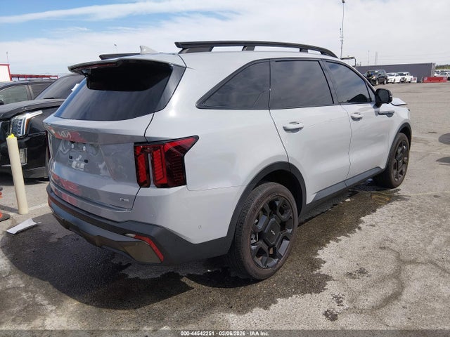 5XYRKDJF2RG287800 KIA Sorento X-line Sx