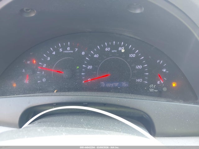 44542294 :رقم المزاد ، 4T1BF3EKXBU739631 vin ، 2011 Toyota Camry Le مزاد بيع