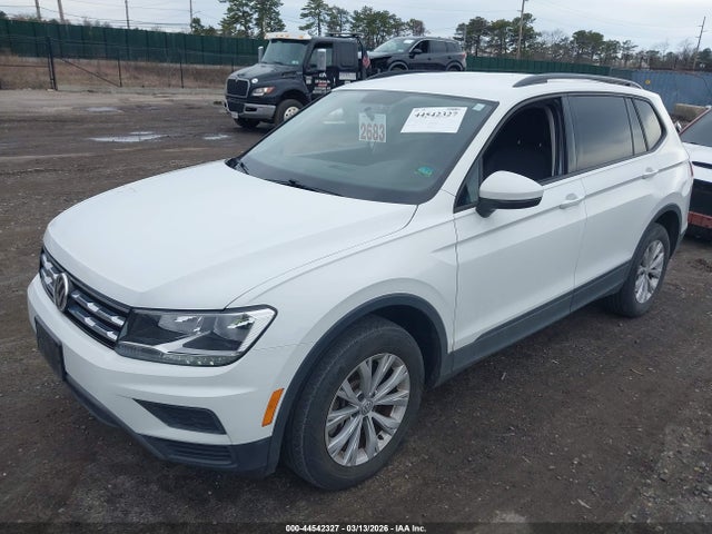44542327 :رقم المزاد ، 3VV0B7AX2LM104877 vin ، 2020 Volkswagen Tiguan 2.0t S مزاد بيع
