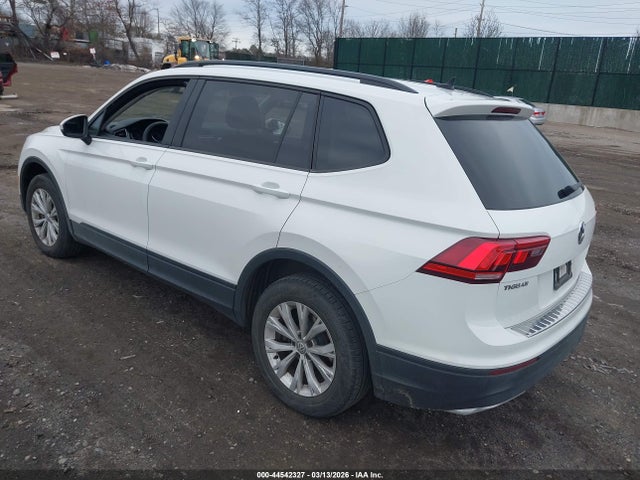 44542327 :رقم المزاد ، 3VV0B7AX2LM104877 vin ، 2020 Volkswagen Tiguan 2.0t S مزاد بيع
