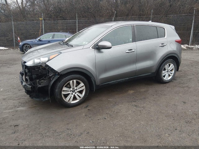 KIA Sportage Lx 2018 KNDPM3AC2J7449637 Image 2