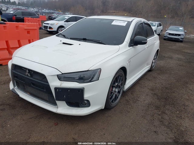 2015 MITSUBISHI LANCER EVOLUTION JA32W5FVXFU008646 Photo 1