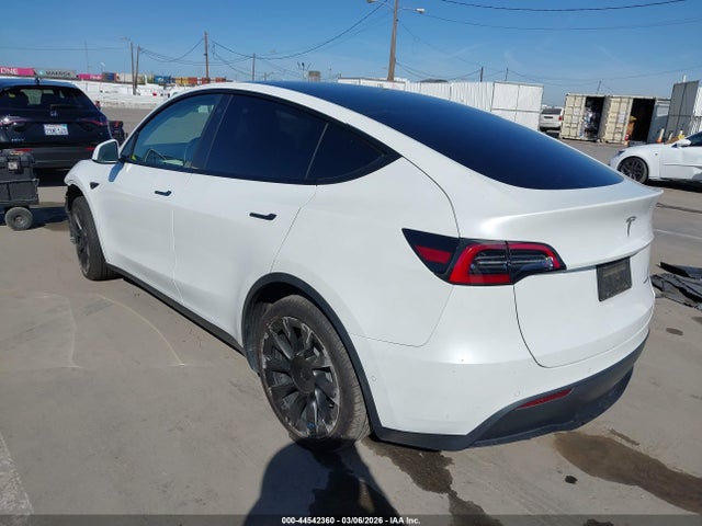 5YJYGDEEXMF240528 Tesla Model Y Long Range Dual Motor All-wheel Drive