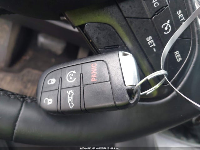 Продажа на аукционе авто 2015 Dodge Charger Se, vin: 2C3CDXFG5FH766006, номер лота: 44542382
