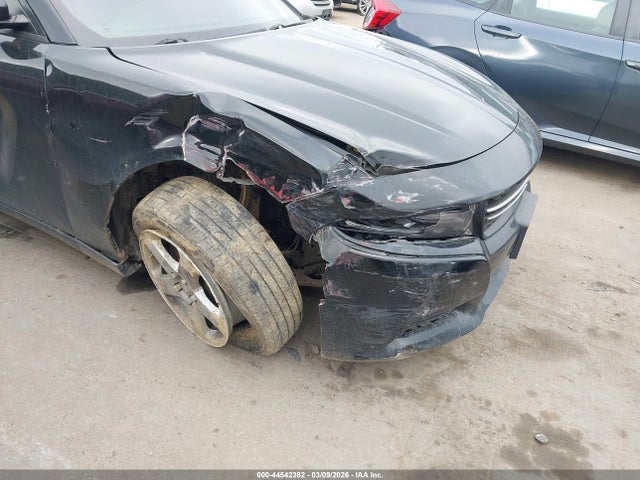 Продажа на аукционе авто 2015 Dodge Charger Se, vin: 2C3CDXFG5FH766006, номер лота: 44542382