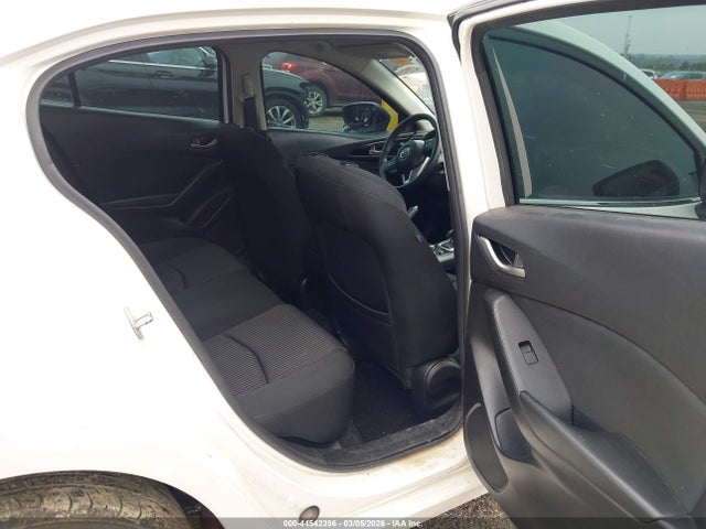 Aukcja sprzedaży 2016 Mazda Mazda3 I Sport, vin: 3MZBM1K70GM274302, numer aukcji: 44542396