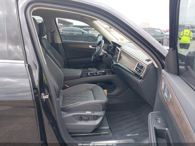 44542397 :رقم المزاد ، 1V2FR2CA3SC575421 vin ، 2025 Volkswagen Atlas 2.0t Sel Premium R-line مزاد بيع