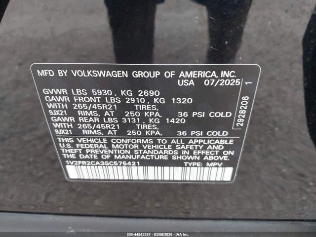44542397 :رقم المزاد ، 1V2FR2CA3SC575421 vin ، 2025 Volkswagen Atlas 2.0t Sel Premium R-line مزاد بيع