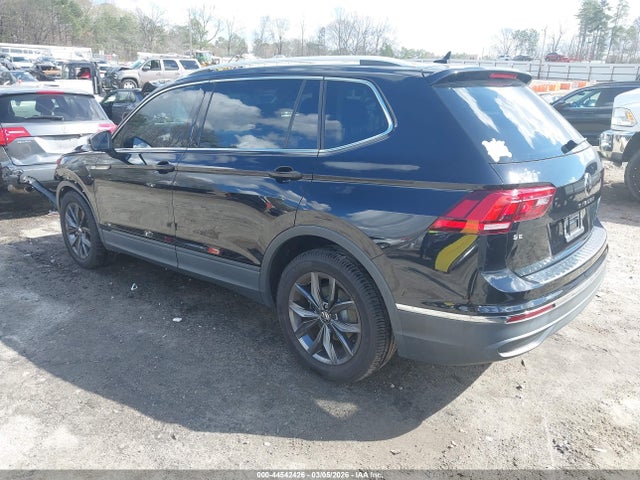 44542426 :رقم المزاد ، 3VV3B7AX1NM076862 vin ، 2022 Volkswagen Tiguan 2.0t Se مزاد بيع