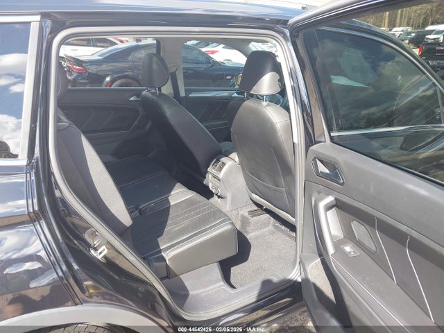 44542426 :رقم المزاد ، 3VV3B7AX1NM076862 vin ، 2022 Volkswagen Tiguan 2.0t Se مزاد بيع