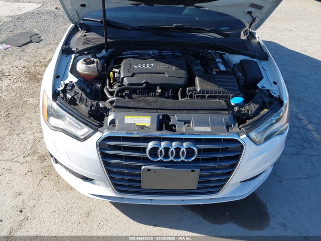 2015 AUDI A3 WAUACGFF4F1016783 Photo 9