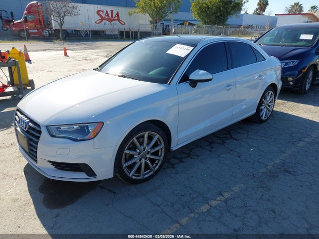2015 AUDI A3 WAUACGFF4F1016783 Photo 1