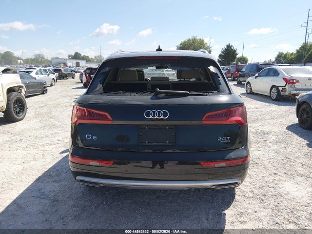 Продаж на аукціоні авто 2018 Audi Q5 2.0t Premium, vin: WA1BNAFY6J2175009, номер лоту: 44542432